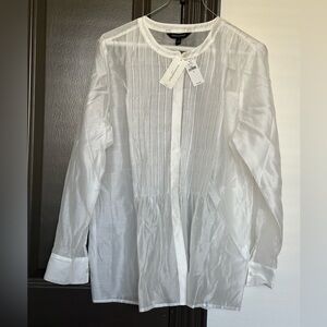 Banana Republic White Sheer Pintuck Button Front Blouse — Size M — NWT $120